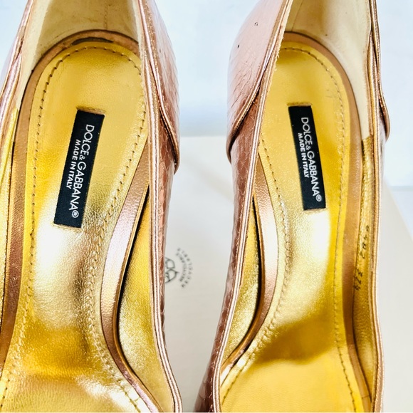 Dolce & Gabbana rose gold snakeskin print heels - Picture 6 of 14